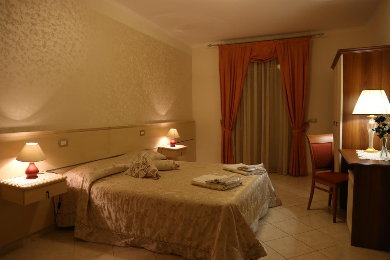 Elia Hotel Buccino Extérieur photo